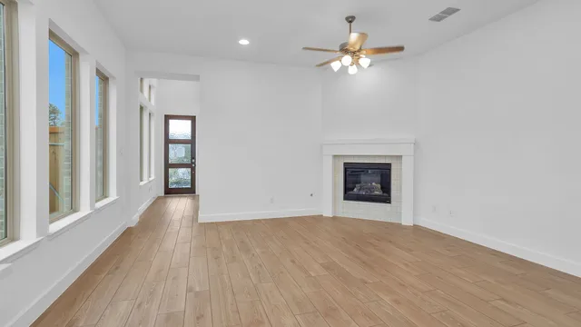 $324,900 | 631 Crested Duck Court, Willis, TX 77318