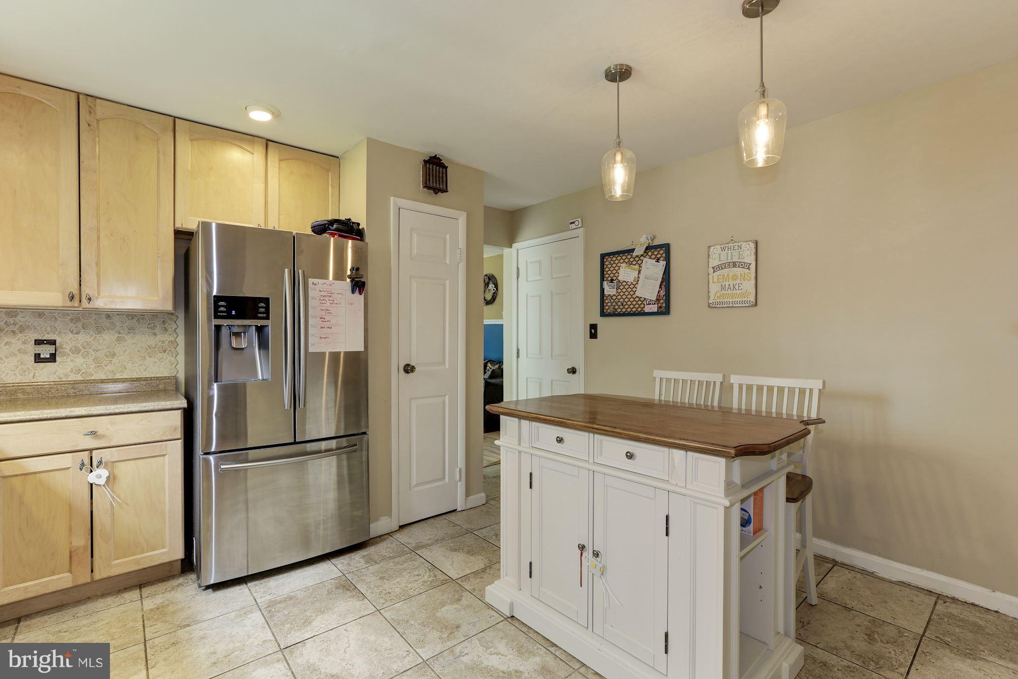 5249 Eliots Oak Road Columbia, MD 21044 - Photo 6 of 30 Updated Kitchen