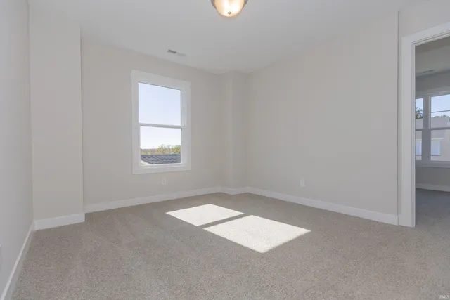 $399,800 | 2704 Marycrest Drive, Evansville, IN 47712