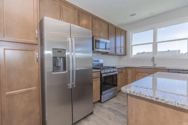 $399,800 | 2704 Marycrest Drive, Evansville, IN 47712