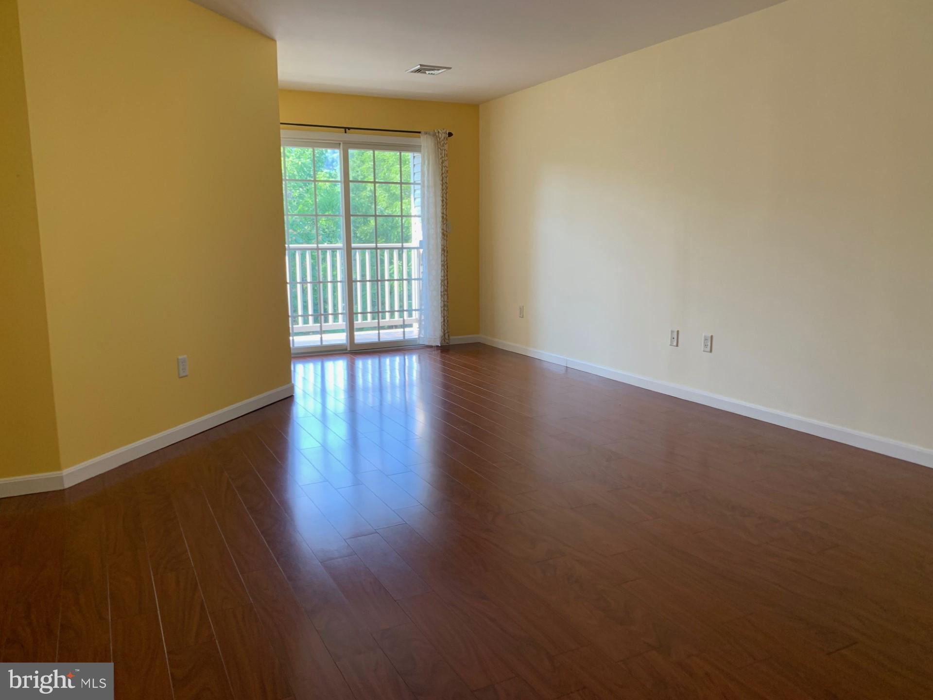 4639 Deer Path Road Harrisburg, PA 17110 - Photo 23 of 33 Bedroom suite