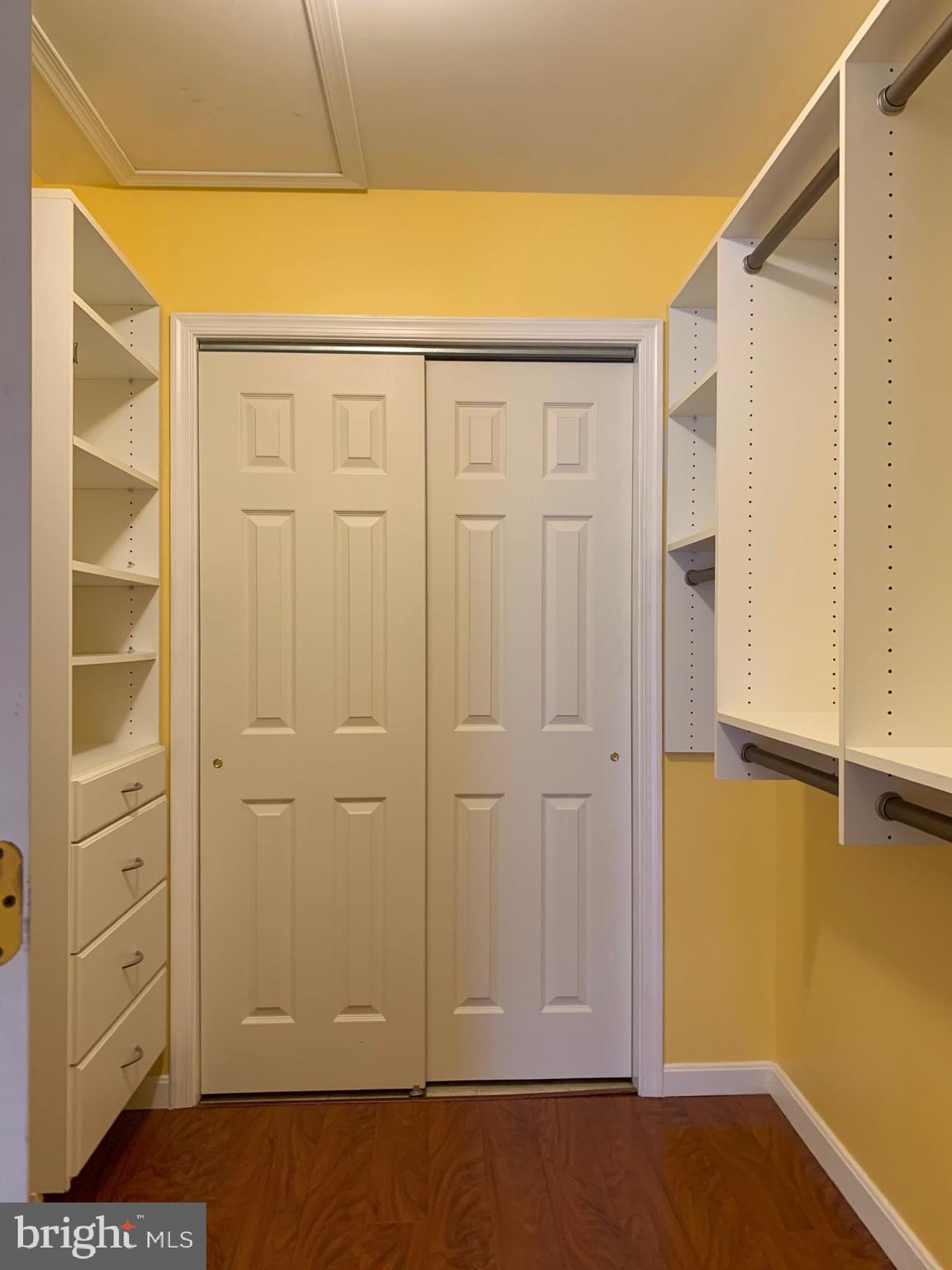 4639 Deer Path Road Harrisburg, PA 17110 - Photo 30 of 33 Walk-in closet