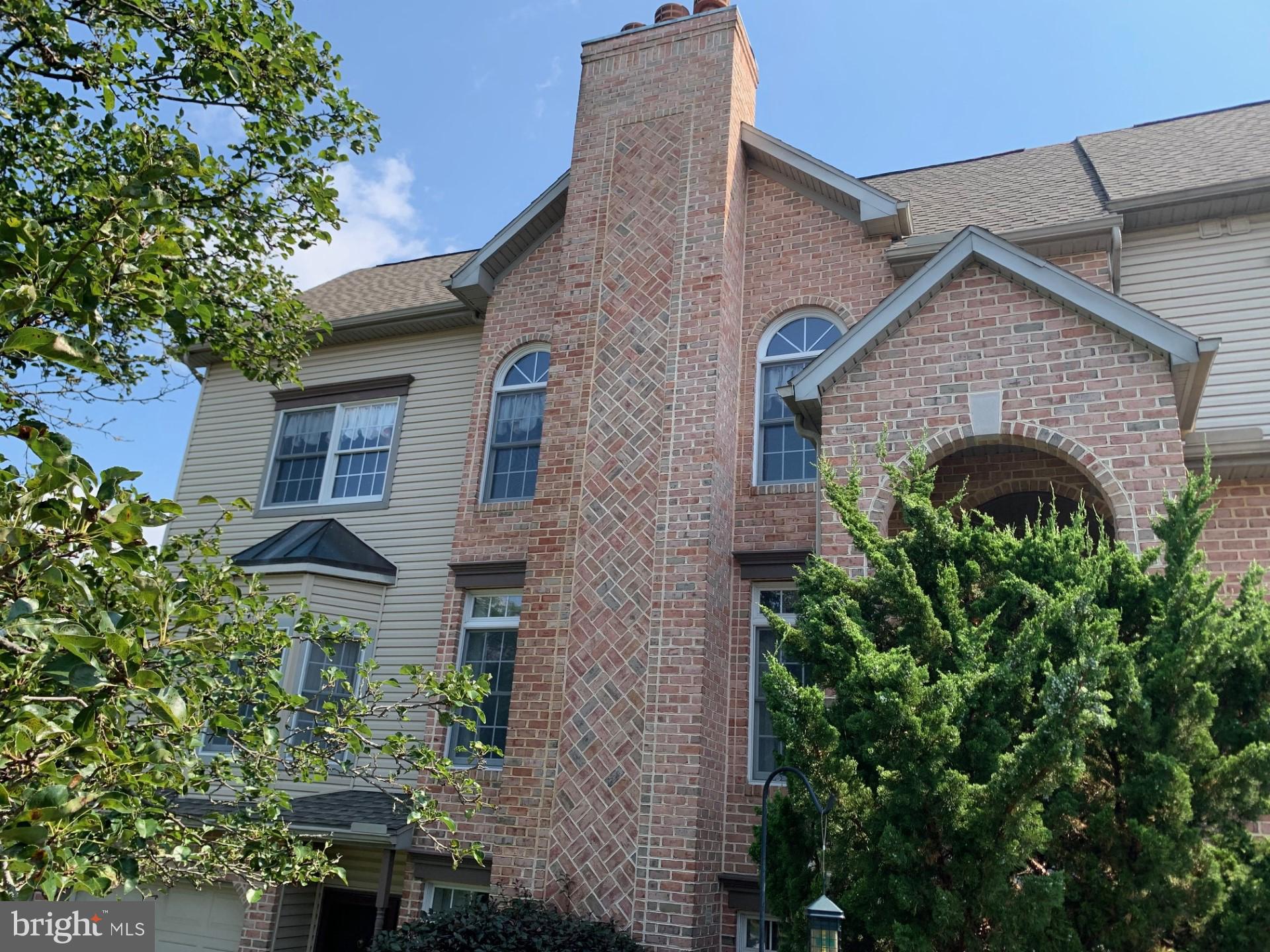 4639 Deer Path Road Harrisburg, PA 17110 - Photo 3 of 33 Gallery Image 3