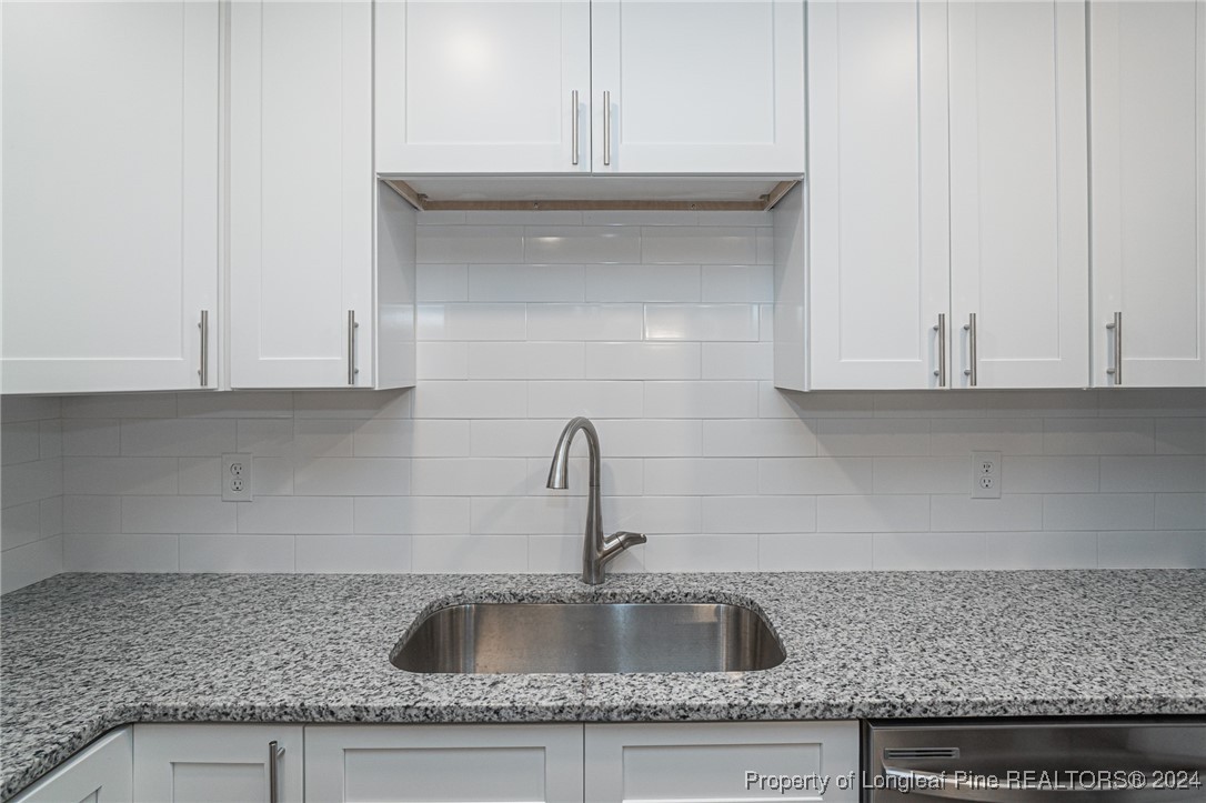 1616 Dolphin Circle Spring Lake, NC 28390 - Photo 12 of 48