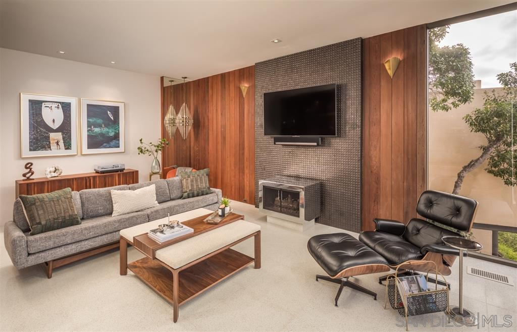 7405 Hillside Drive La Jolla, CA 92037 - Photo 19 of 25