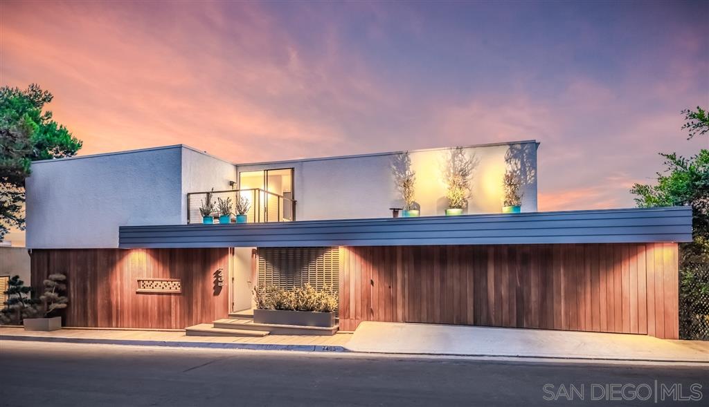 7405 Hillside Drive La Jolla, CA 92037 - Photo 3 of 25