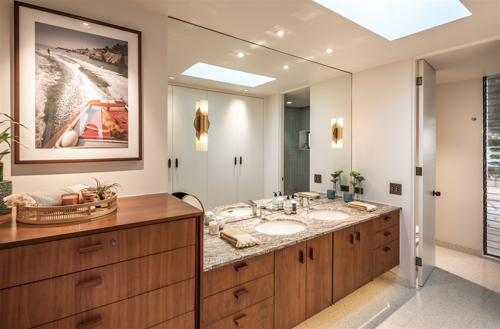 7405 Hillside Drive La Jolla, CA 92037 - Photo 10 of 25