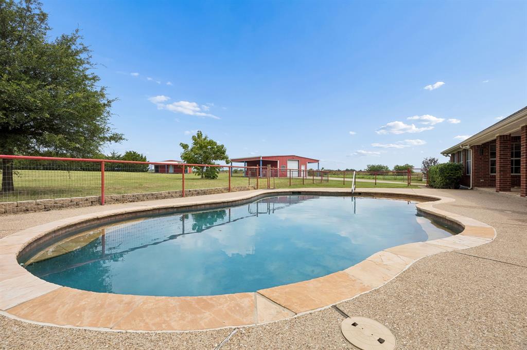 4210 Whitehead Road Midlothian, TX 76065 - Photo 20 of 27