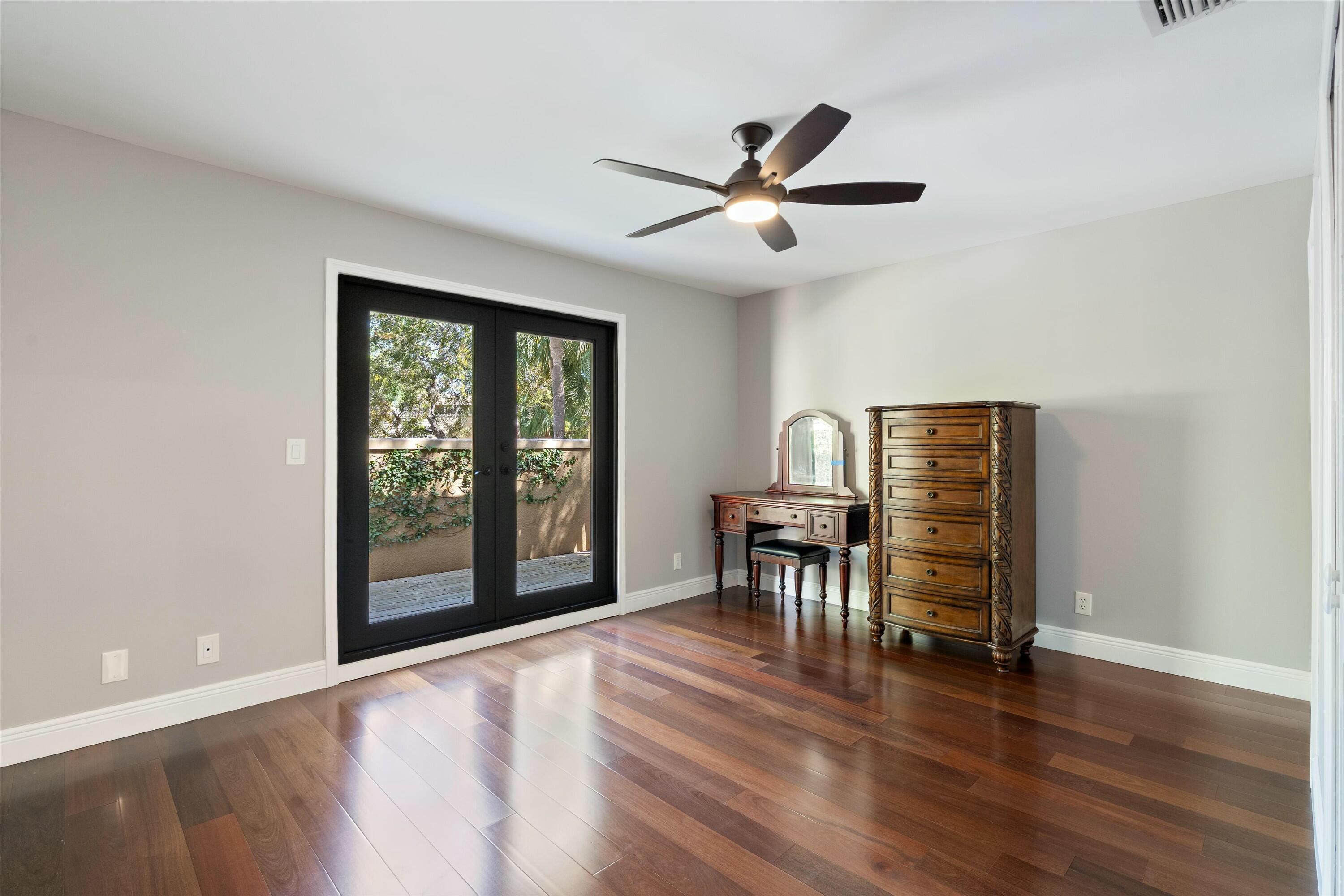 778 St Albans Drive Boca Raton, FL 33486 - Photo 18 of 29 3rd Bedroom