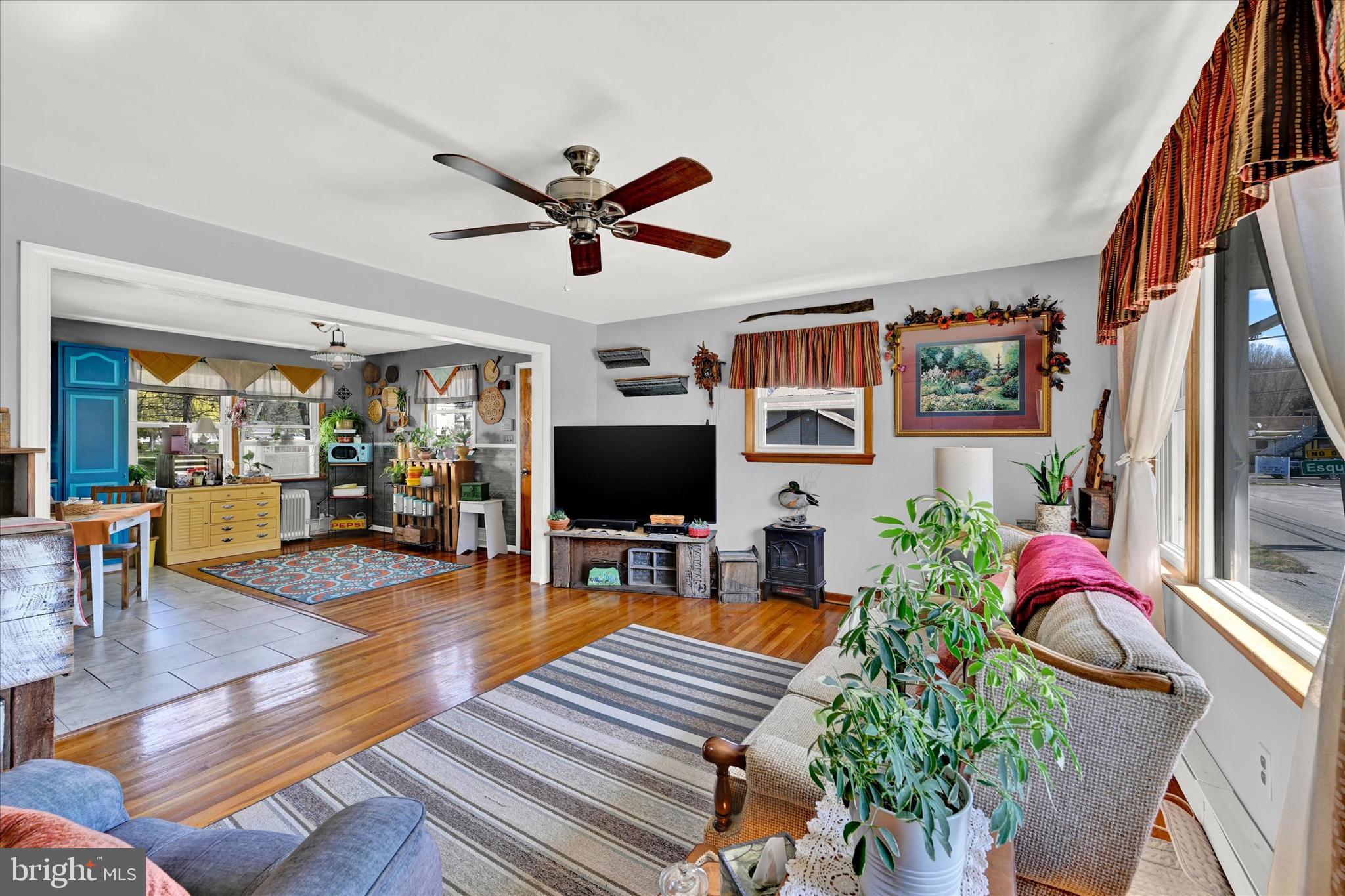 8016 Shore Road Sparrows Point, MD 21219 - Photo 5 of 27