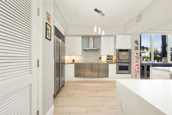 $1,359,000 | 701 Southeast 21st Avenue, Unit 201, Deerfield Beach, FL 33441