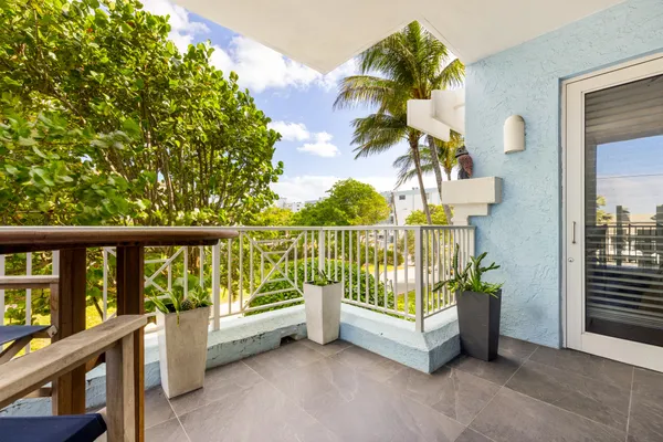 $1,359,000 | 701 Southeast 21st Avenue, Unit 201, Deerfield Beach, FL 33441