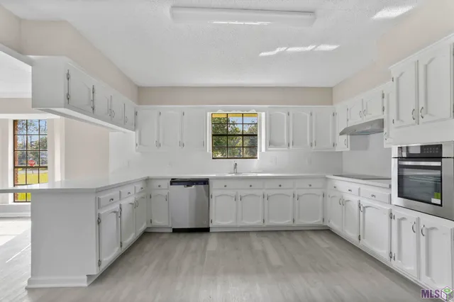 $249,900 | 30835 Leroy Shaffett Road, Albany, LA 70711