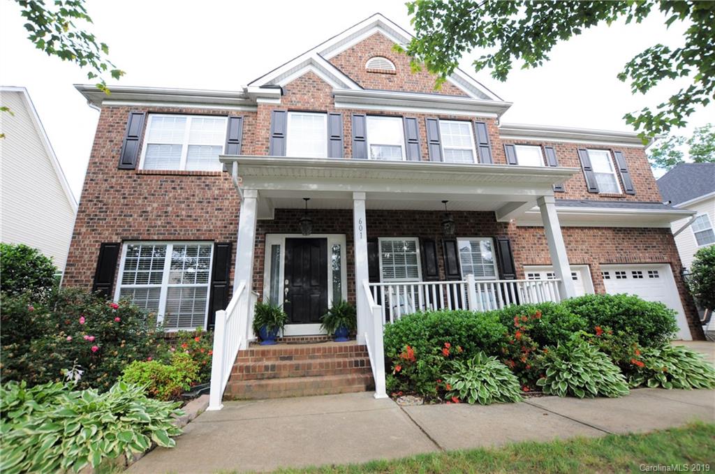 601 Evening Mist Drive Fort Mill, SC 29708 - Photo 2 of 37 Gallery Image 2