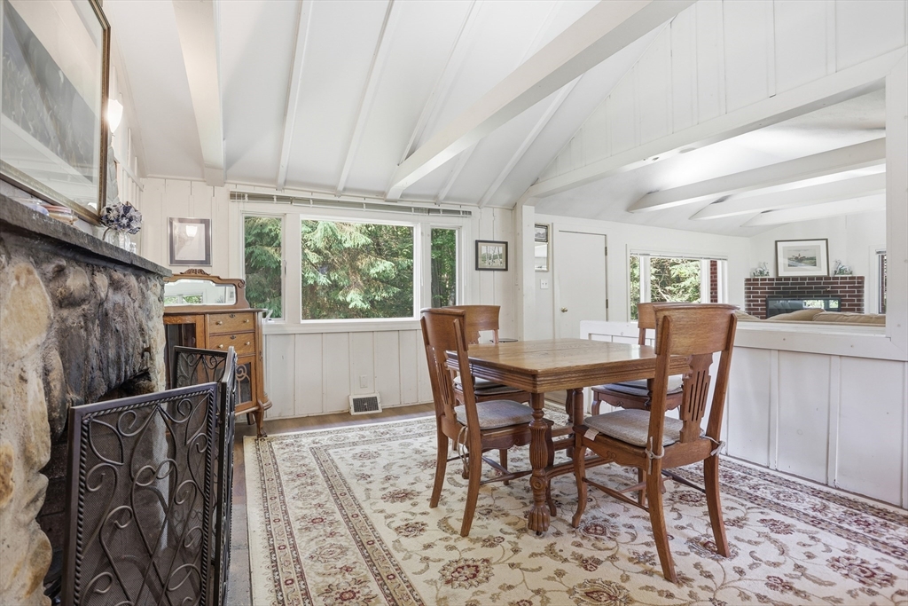 24 Forest Road Acton, MA 01720 - Photo 7 of 36