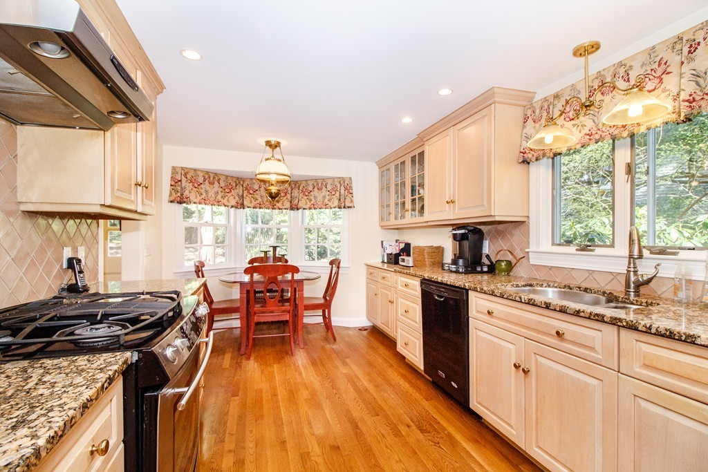2 Monroe Road Wellesley, MA 02481 - Photo 11 of 25 Gallery Image 11