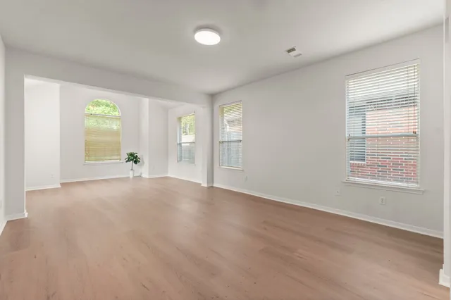 $2,600 | 19827 Lajuana Lane, Spring, TX 77388