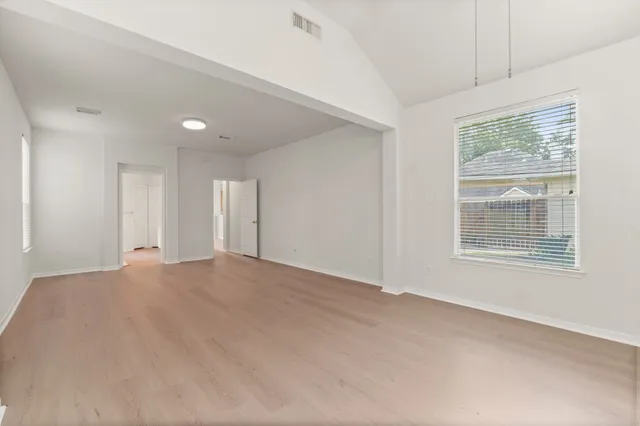 $2,600 | 19827 Lajuana Lane, Spring, TX 77388