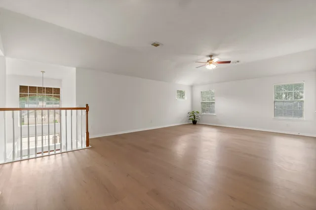 $2,600 | 19827 Lajuana Lane, Spring, TX 77388