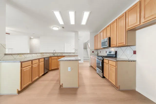 $2,600 | 19827 Lajuana Lane, Spring, TX 77388