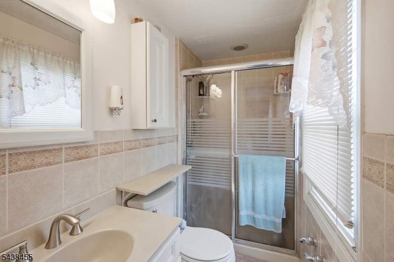 13 Abbott Road Somerset, NJ 08873 - Photo 23 of 32