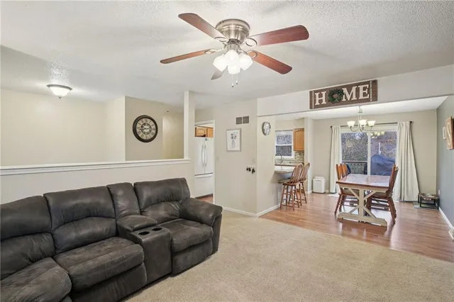 $258,000 | 35 Southeast 240th Road, Warrensburg, MO 64093