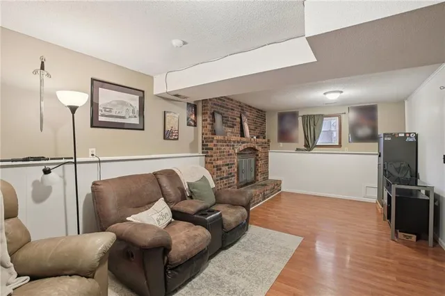 $258,000 | 35 Southeast 240th Road, Warrensburg, MO 64093