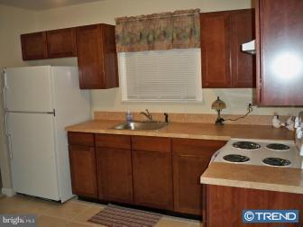 206 North Brownleaf Road Newark, DE 19713 - Photo 4 of 11