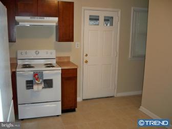 206 North Brownleaf Road Newark, DE 19713 - Photo 6 of 11