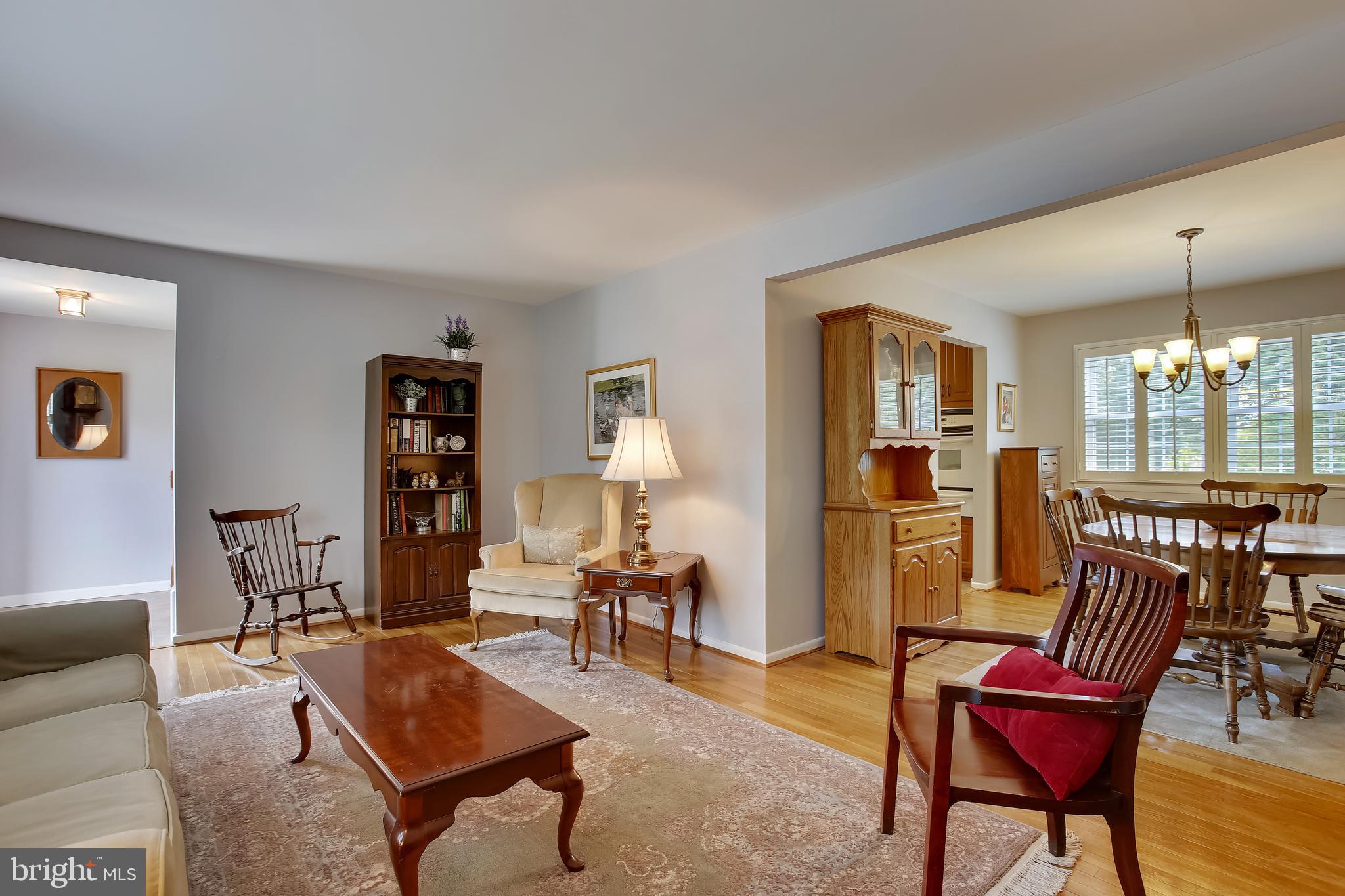 6529 Deepford Street Springfield, VA 22150 - Photo 13 of 41 Family Room