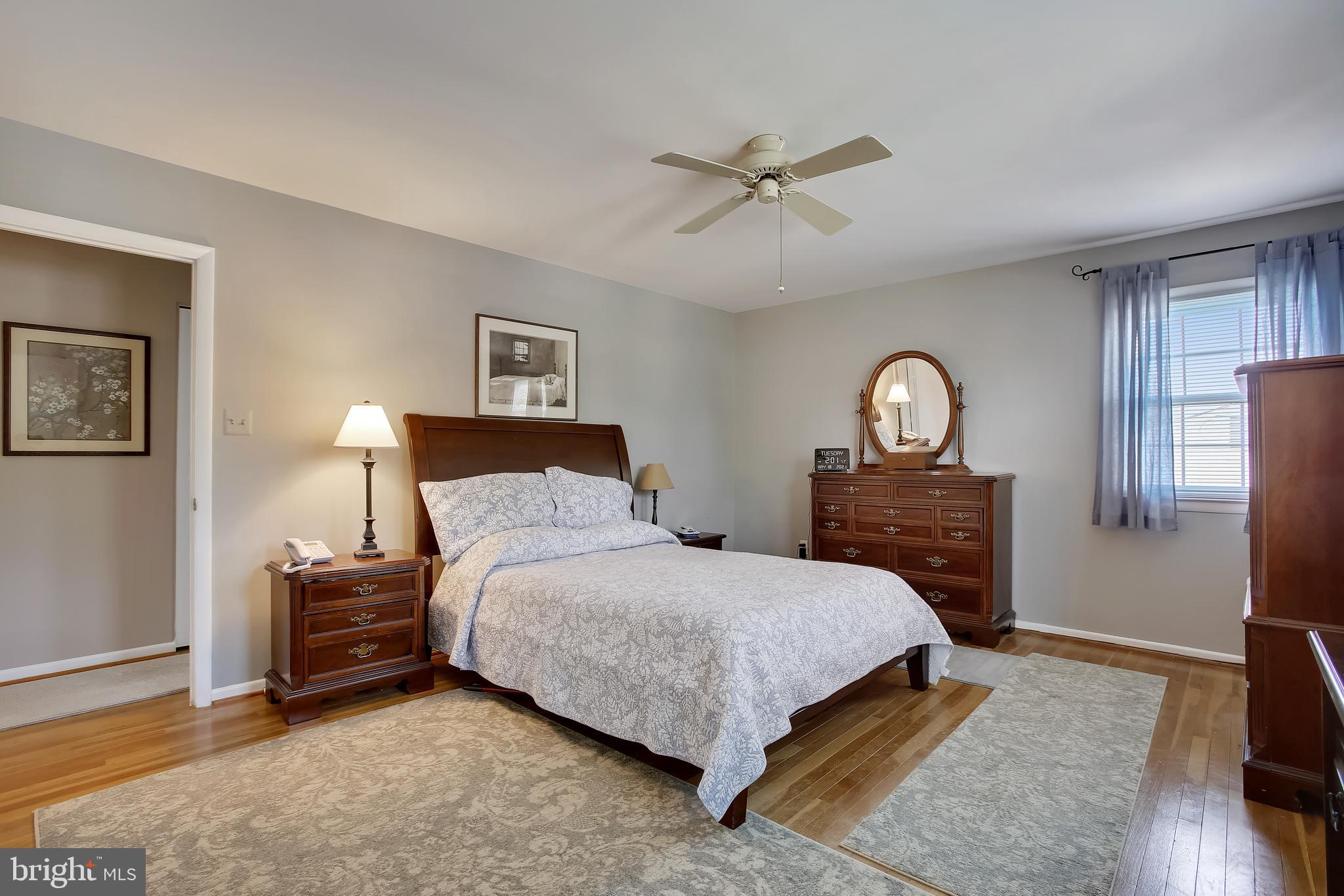 6529 Deepford Street Springfield, VA 22150 - Photo 15 of 41 Primary Bedroom