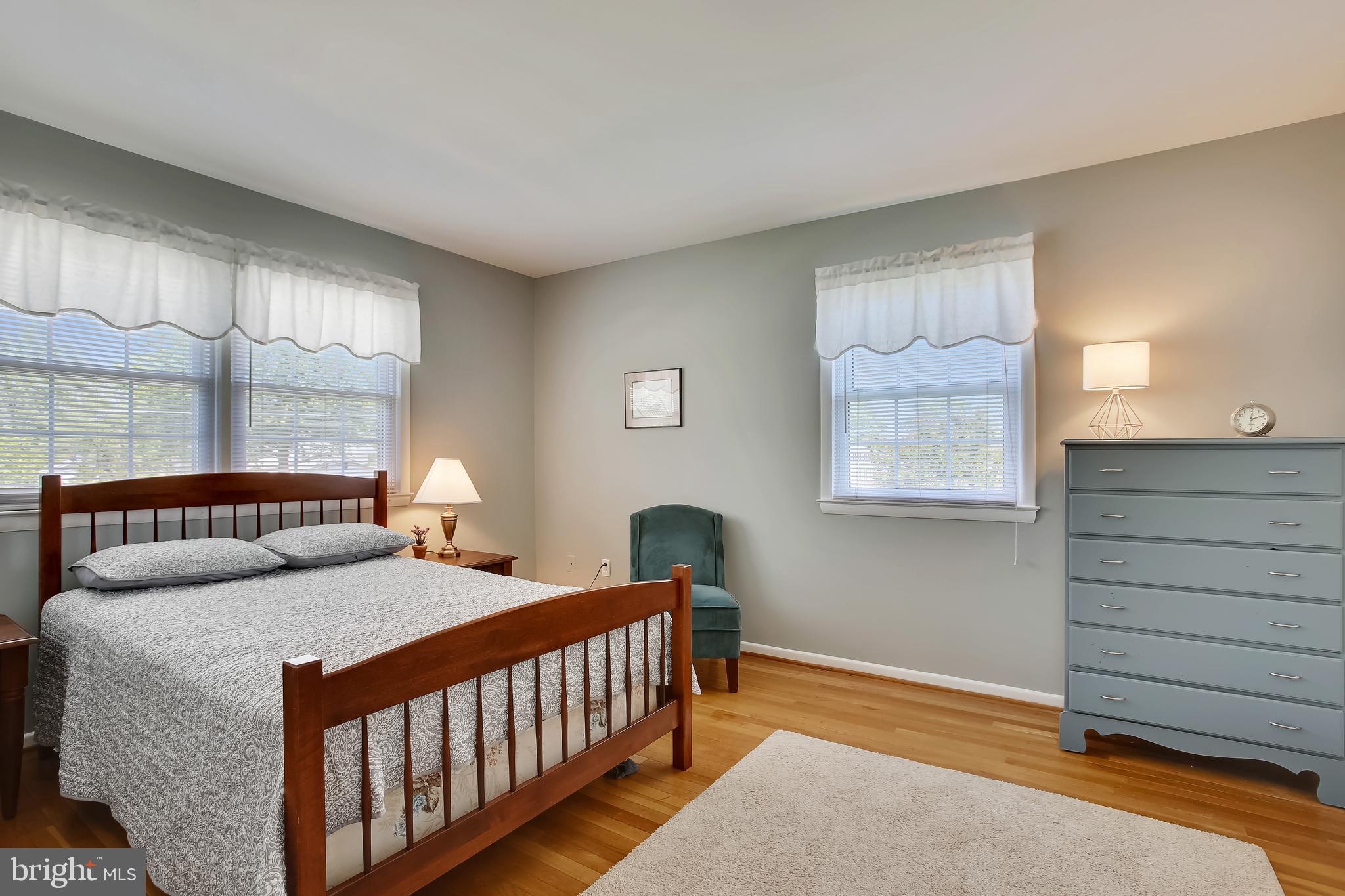 6529 Deepford Street Springfield, VA 22150 - Photo 20 of 41 Bedroom 2