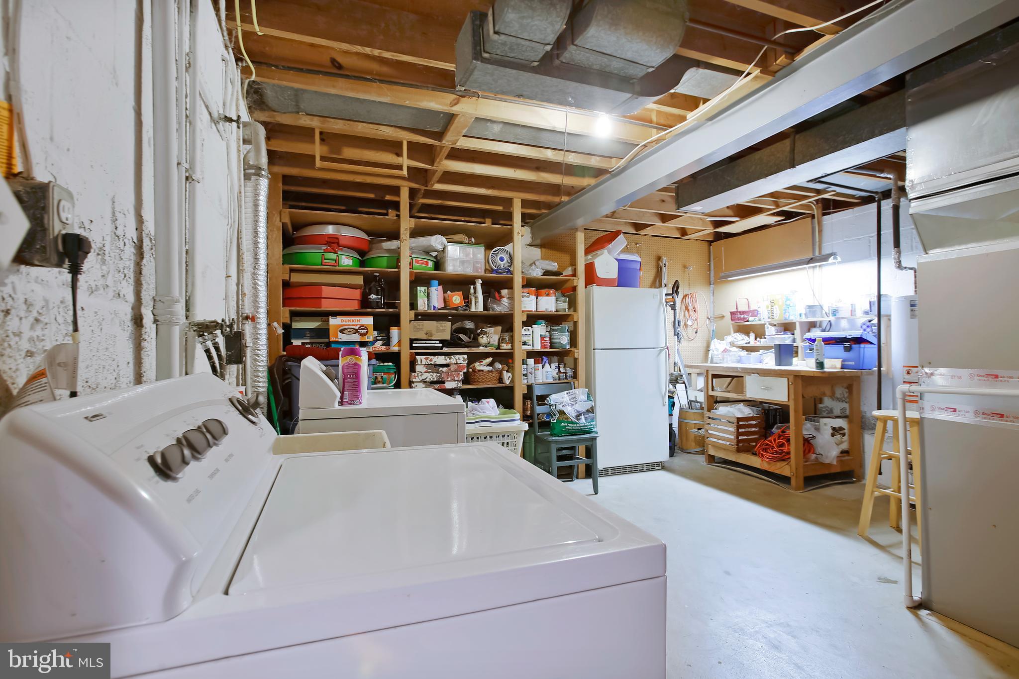 6529 Deepford Street Springfield, VA 22150 - Photo 32 of 41 Laundry Area