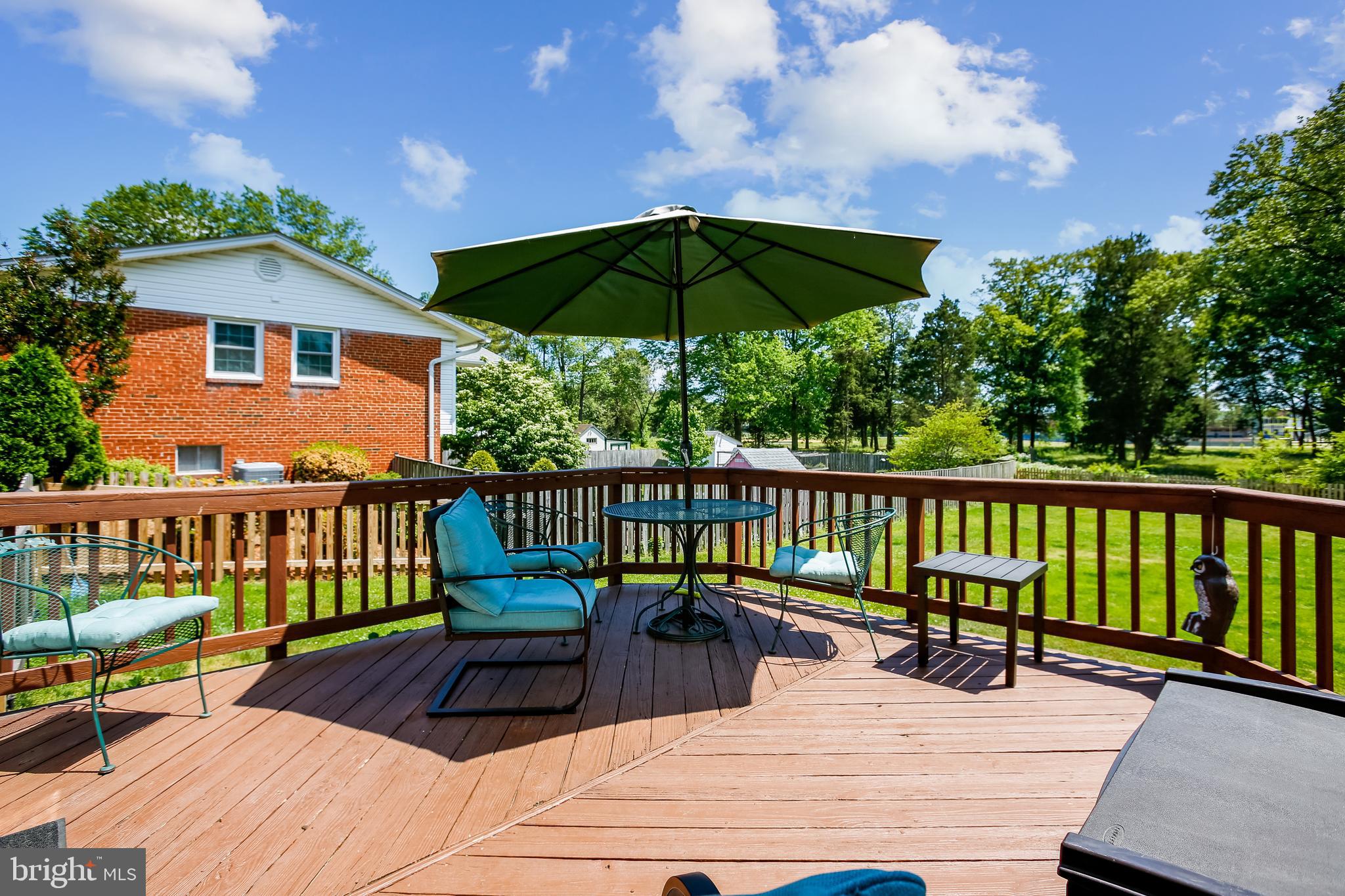 6529 Deepford Street Springfield, VA 22150 - Photo 35 of 41 Deck off Living Room