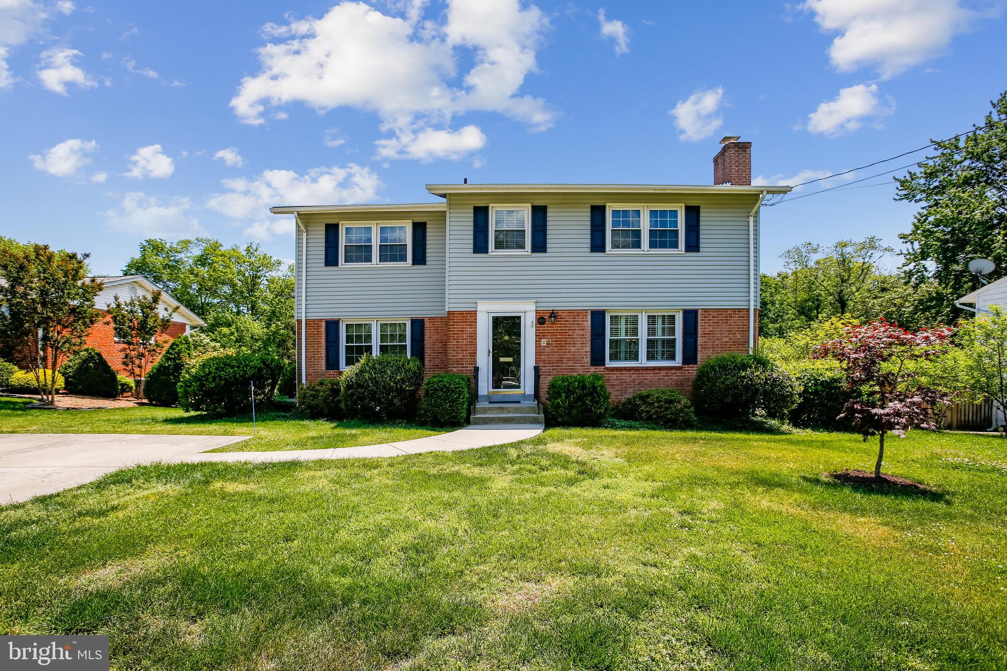 6529 Deepford Street Springfield, VA 22150 - Photo 40 of 41 Front/Parking