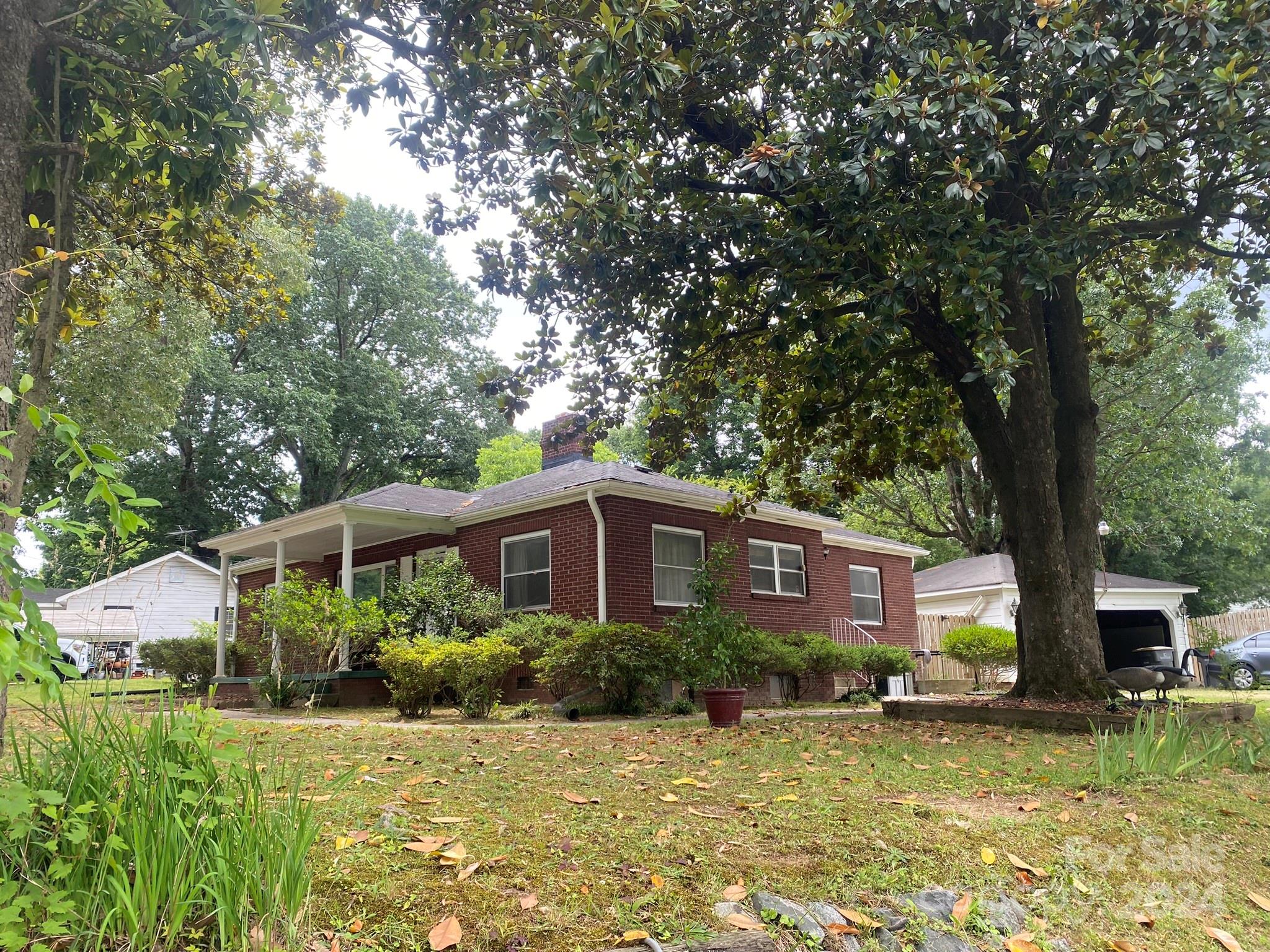1043 McLain Road Kannapolis, NC 28083 - Photo 3 of 41 Gallery Image 3