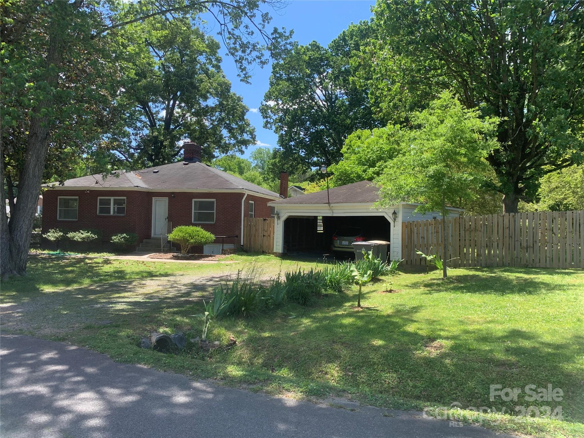1043 McLain Road Kannapolis, NC 28083 - Photo 5 of 41 Gallery Image 5