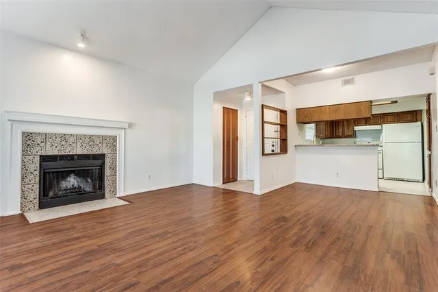 $1,300 | 3110 Devonshire Drive, Unit 288, Plano, TX 75075