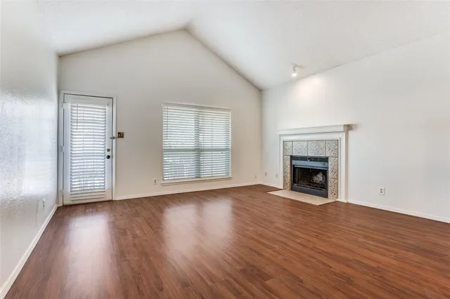 $1,300 | 3110 Devonshire Drive, Unit 288, Plano, TX 75075