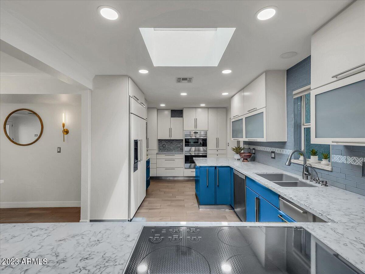 3351 East Las Rocas Drive Phoenix, AZ 85028 - Photo 15 of 56