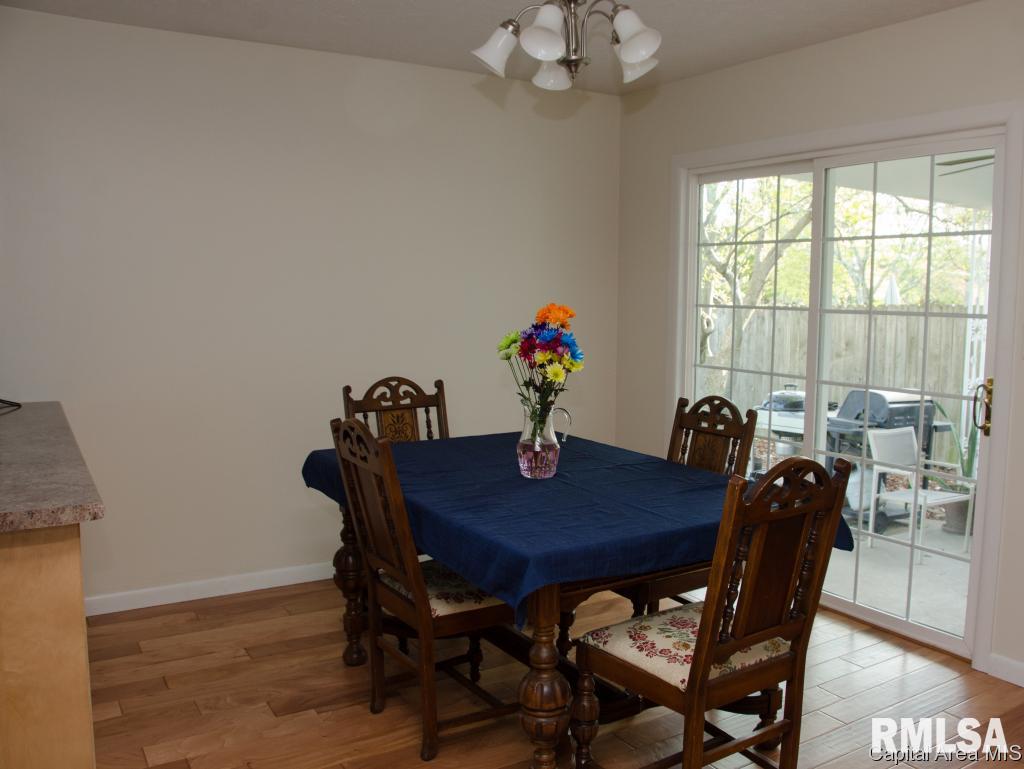 2329 Makemie Avenue Springfield, IL 62704 - Photo 5 of 17