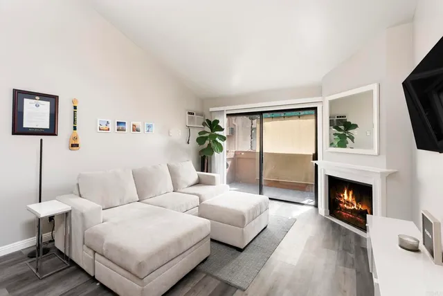 $438,000 | 2920 Briarwood Road, Unit G11, Bonita, CA 91902