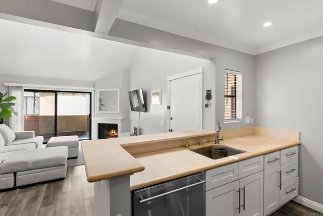 $438,000 | 2920 Briarwood Road, Unit G11, Bonita, CA 91902