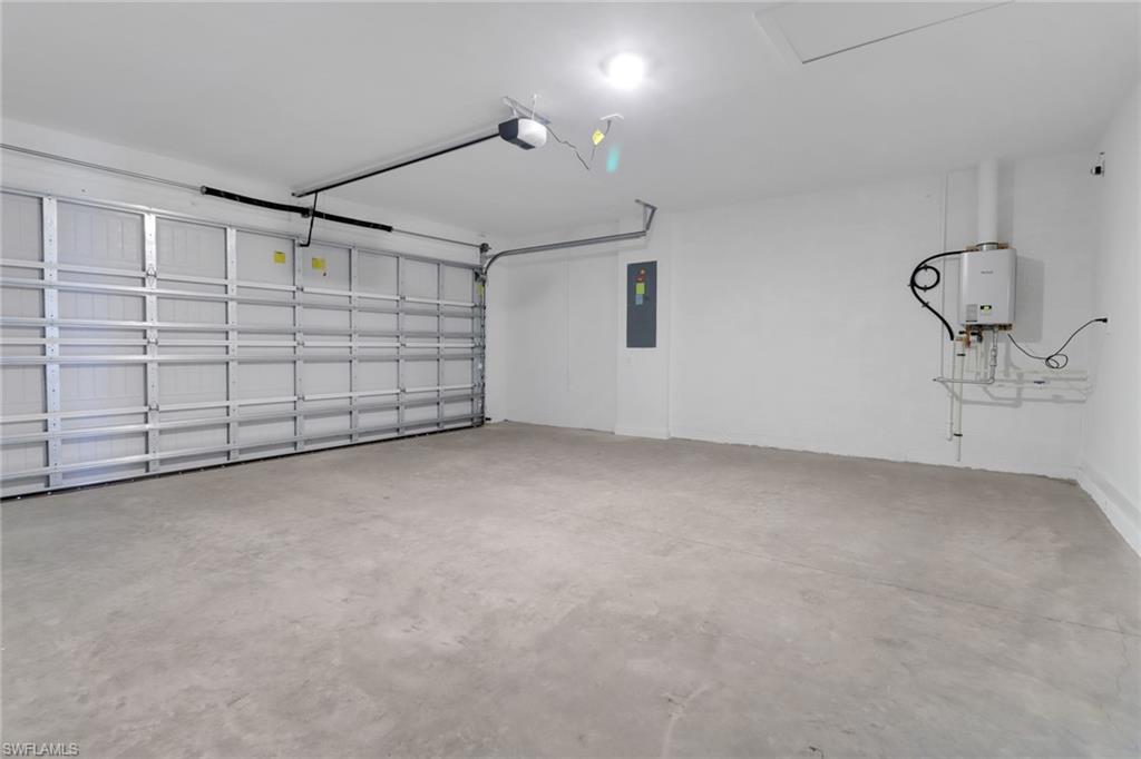 19513 Hinkley Drive Estero, FL 33928 - Photo 20 of 38