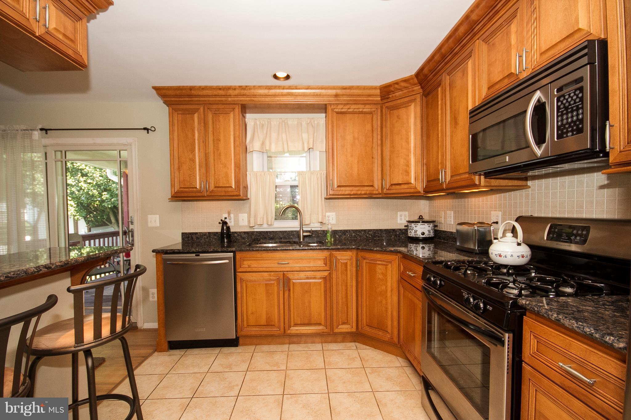4702 Ebenezer Road Baltimore, MD 21236 - Photo 11 of 30 Kitchen