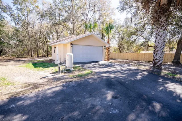 $695,000 | 12989 Northwest Highway 225, Reddick, FL 32686