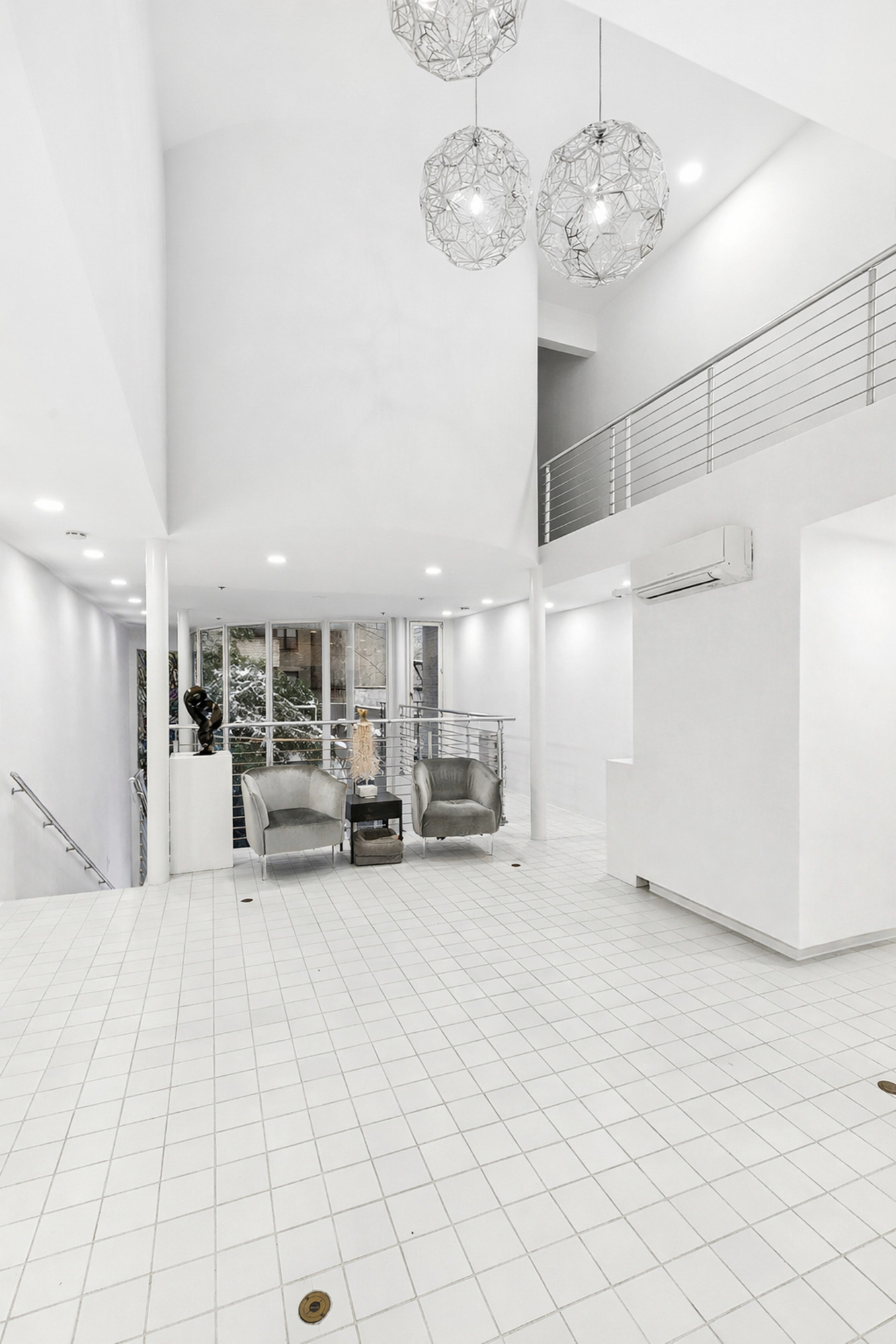 22 East 81st Street, Unit 1 Manhattan, NY 10028 - Photo 4 of 11