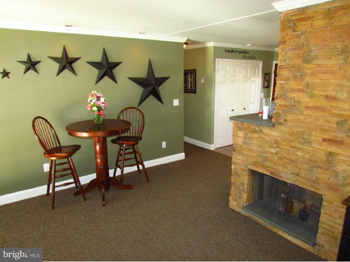41 Beechtree Road Levittown, PA 19057 - Photo 7 of 24 Dining Room
