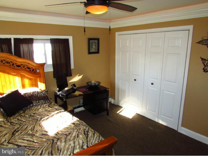 41 Beechtree Road Levittown, PA 19057 - Photo 10 of 24 Bedroom - Main