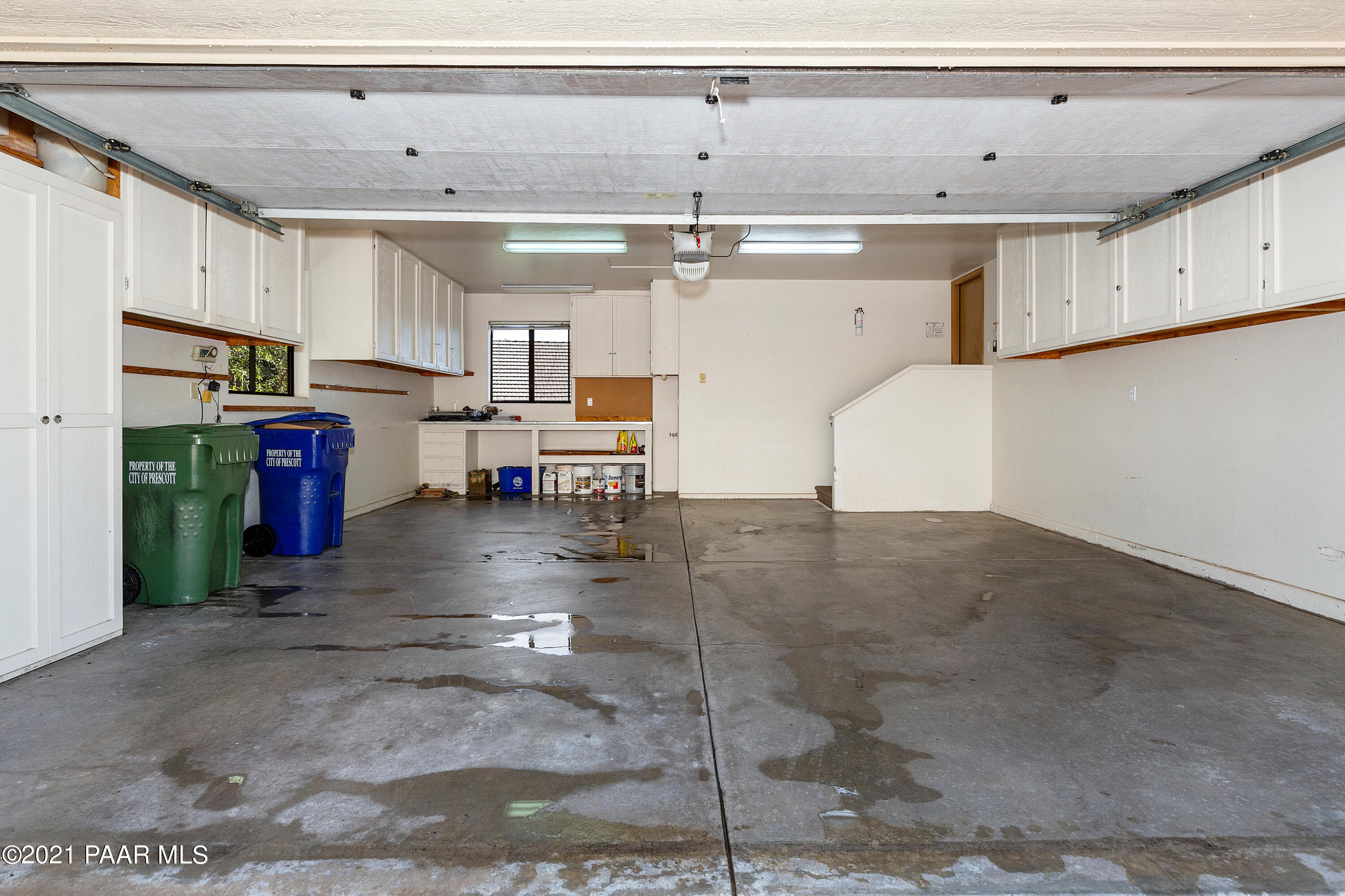 2090 Meadowbrook Road Prescott, AZ 86303 - Photo 35 of 42 034_Garage With Cabinets